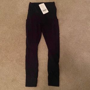 Fabletics High-Waisted Moto 7/8
